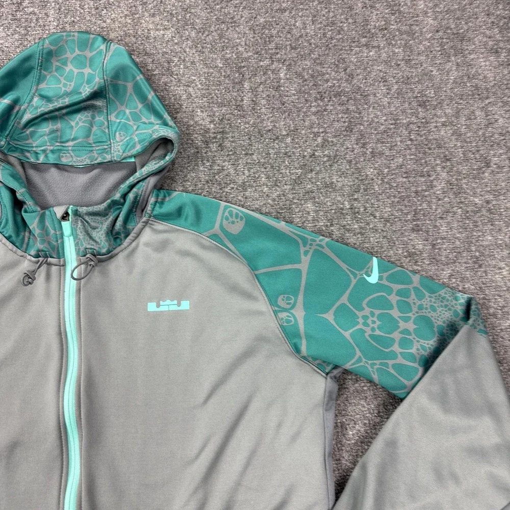 Nike Lebron Hero Premium Hoodie Mens XL Gray Zip Fleece Sweatshirt Therma-FIT‎